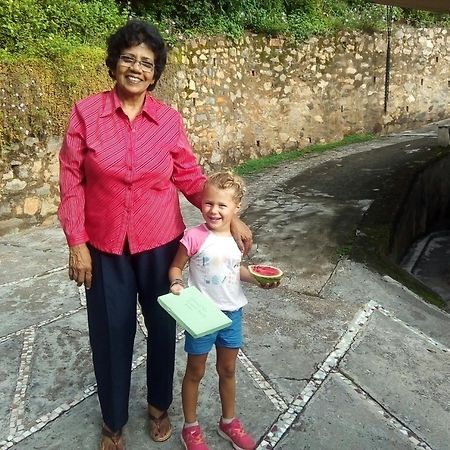 Evergreen Kandy Luaran gambar
