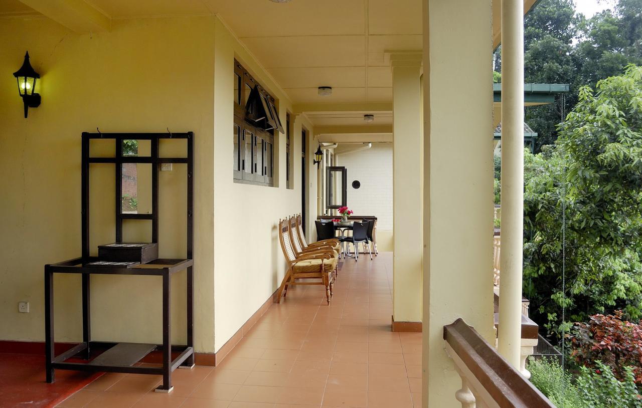 Evergreen Kandy Luaran gambar