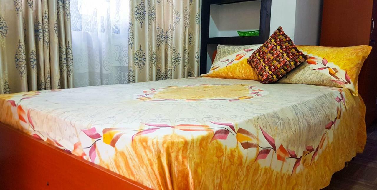 Evergreen Kandy Luaran gambar